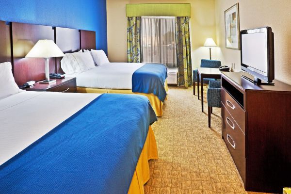 Holiday Inn Express & Suites BARTLESVILLE (Bartlesville)